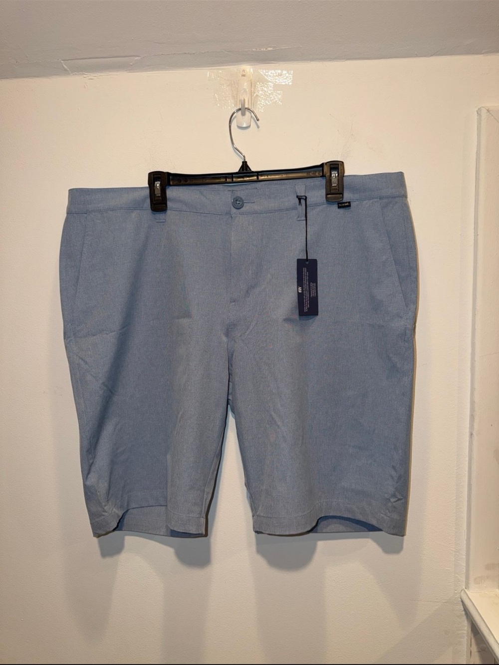 Travis Mathew Beck Performance Golf Shorts. Mens Size 40W (NWTS)
